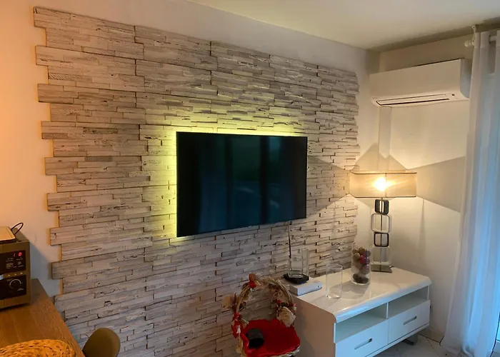 Lamer Apartment